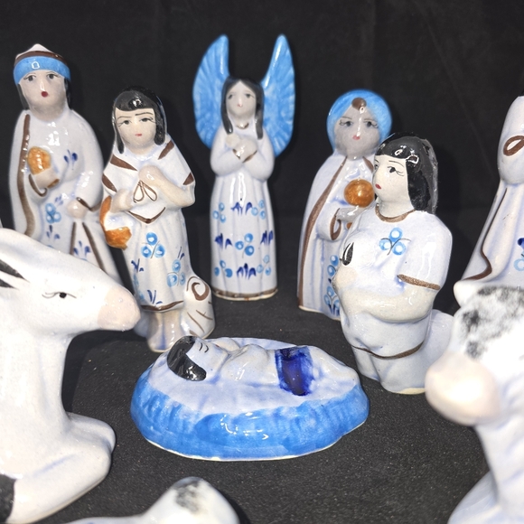 12pc Mexican Pottery Ceramic Nativity Folk Art - Picture 8 of 10